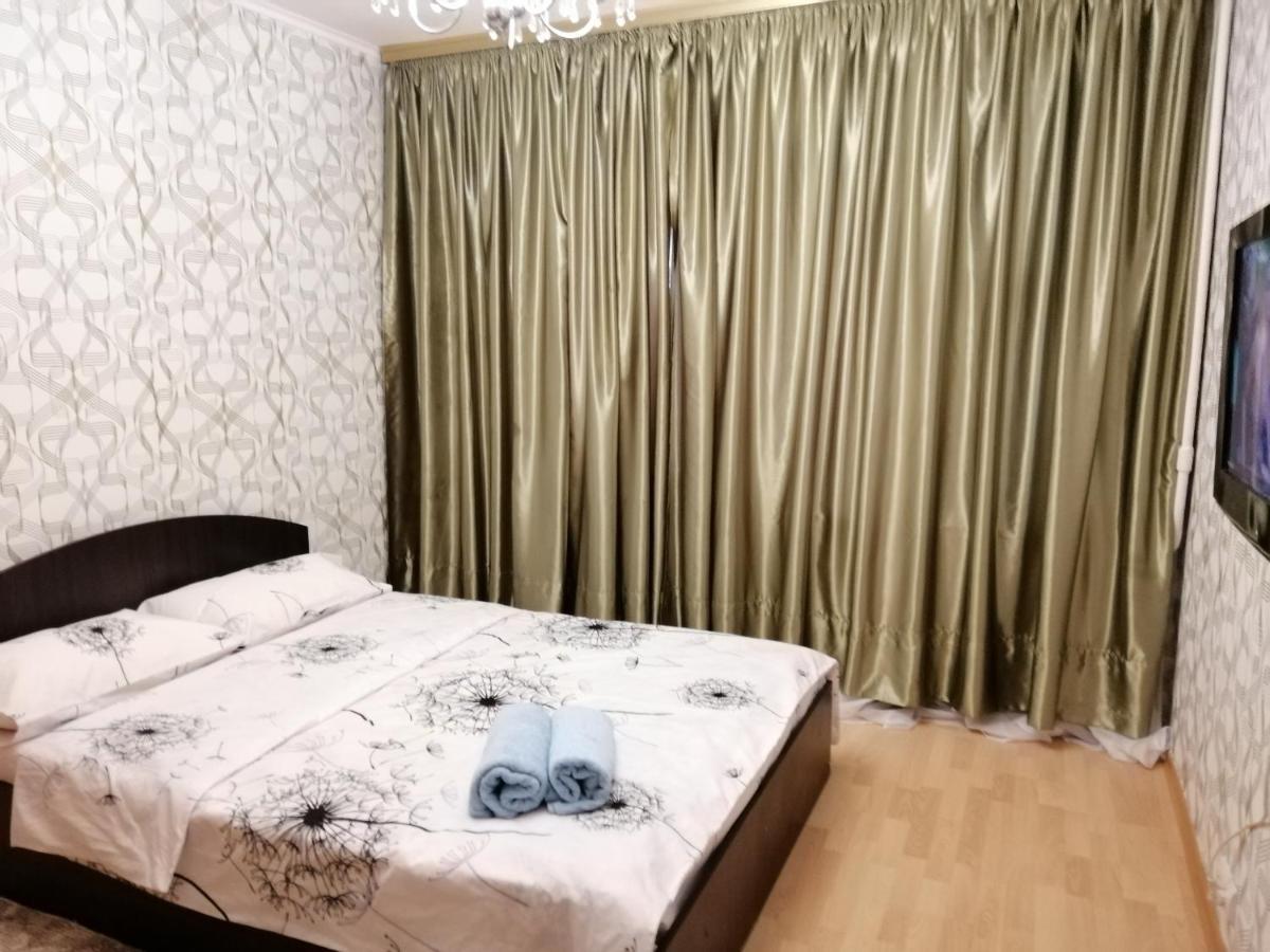 Патриарха Скрипника 7,Жд Вокзал, Ультрамарин Apartment Kiev Luaran gambar