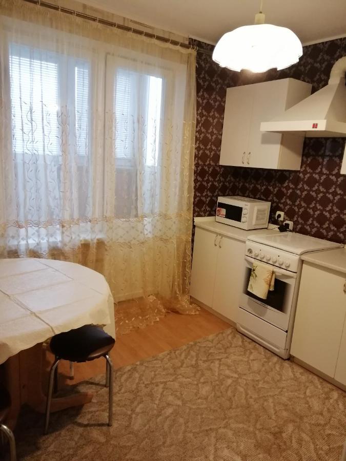 Патриарха Скрипника 7,Жд Вокзал, Ультрамарин Apartment Kiev Luaran gambar